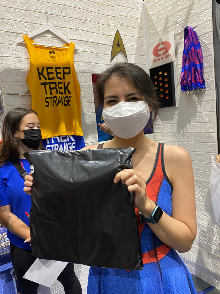 Blind Buy Convention Exclusive Pullover