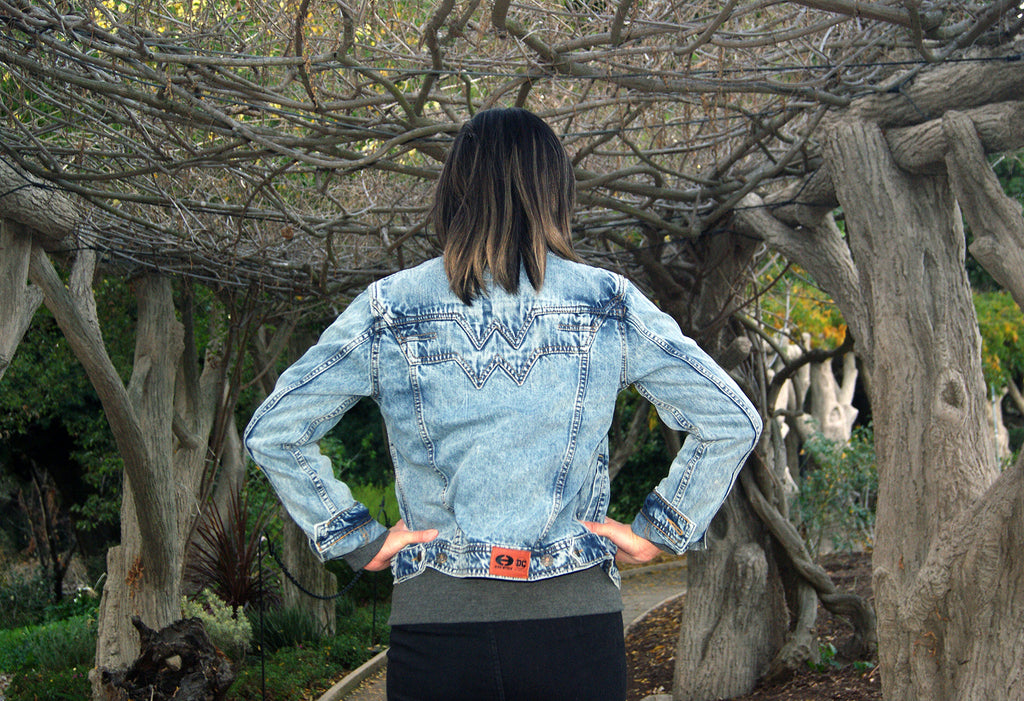 Ladies Wonder Woman 80's Acid Washed Denim Jacket